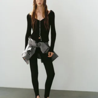 ZARA V-NECK KNIT CARDIGAN