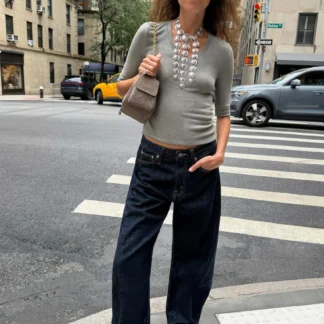 ZARA V-NECK T-SHIRT