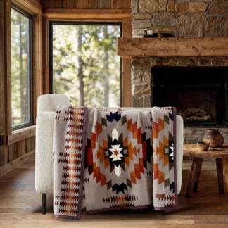 COSTCO PENDLETON Reversible Plush Throw 127cm x 177cm
