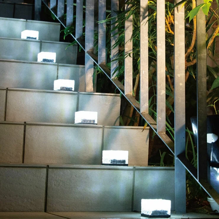 COSTCO dais LED Solar Glass Brick Light 6PC - Image 4
