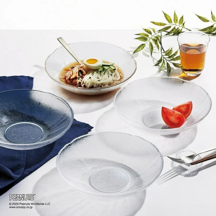 COSTCO Snoopy Cold Glass Bowl 4PC