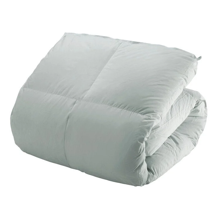 COSTCO Comforter Ukraine Natural Duck Down 93% Semi Double - Image 4