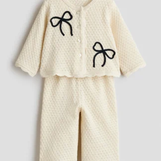 H&M ポインテルニット2アイテムセット