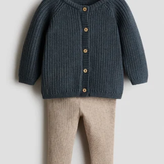 H&M コットンニット2アイテムセット