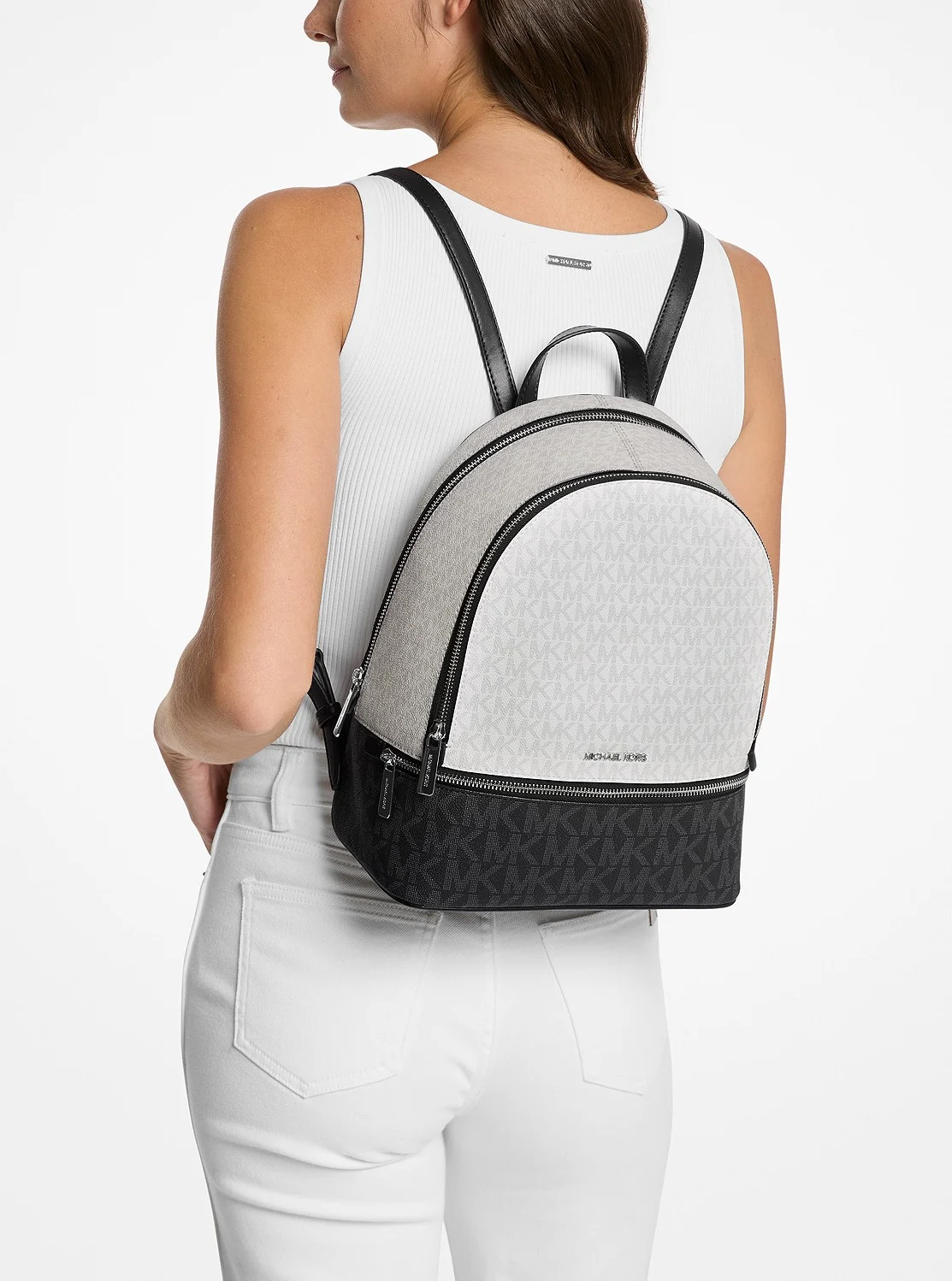 Michael Kors RHEA ジップ バックパック ミディアム - MKシグネチャー - Image 4