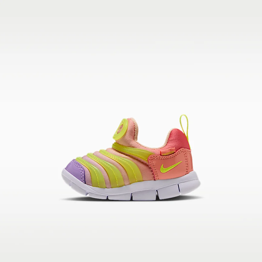NIKE ダイナモ フリー — ベビーシューズ