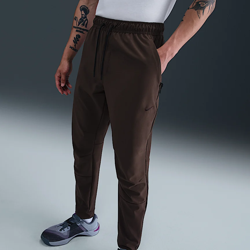 NIKE アンリミテッド — メンズ Dri-FIT ストレート レッグ ヴァーサタイル パンツ - Image 2