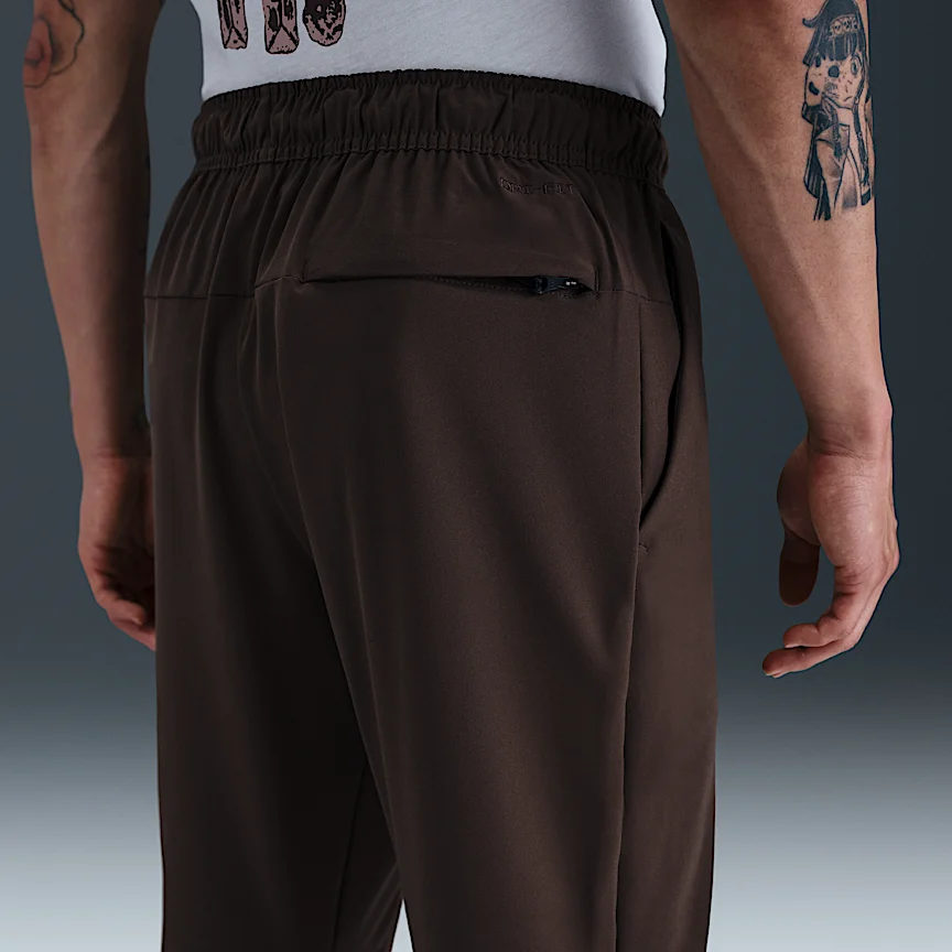 NIKE アンリミテッド — メンズ Dri-FIT ストレート レッグ ヴァーサタイル パンツ - Image 3