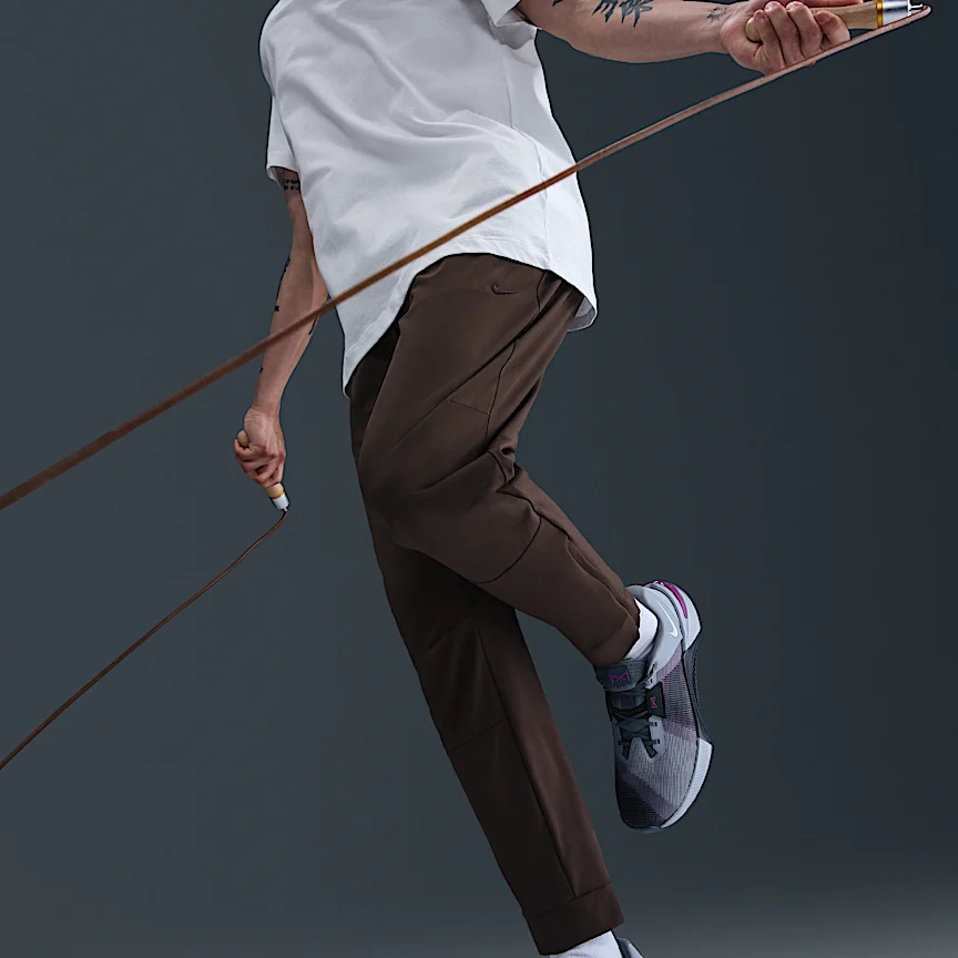 NIKE アンリミテッド — メンズ Dri-FIT ストレート レッグ ヴァーサタイル パンツ - Image 5
