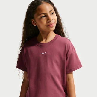 NIKE Sportswear Essential — Big Kids' (Girls') T-Shirt