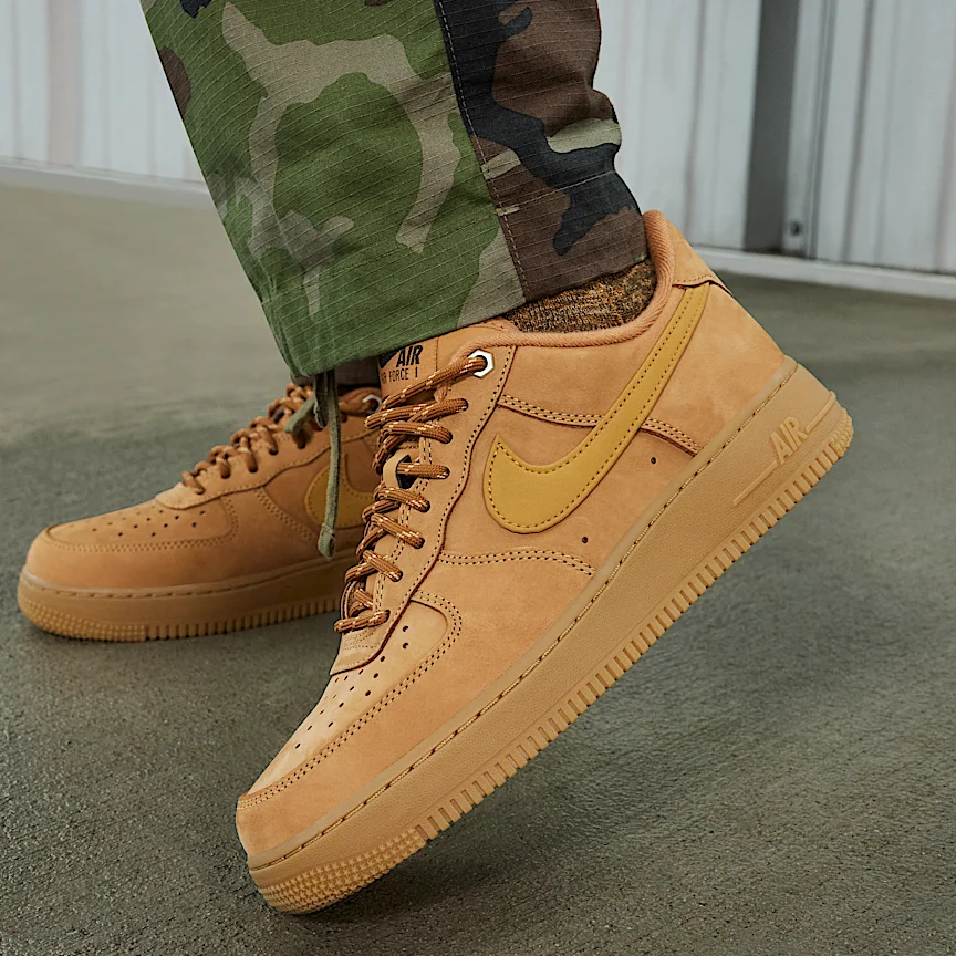 NIKE エア フォース 1 '07 WB — ウィメンズシューズ - Image 2