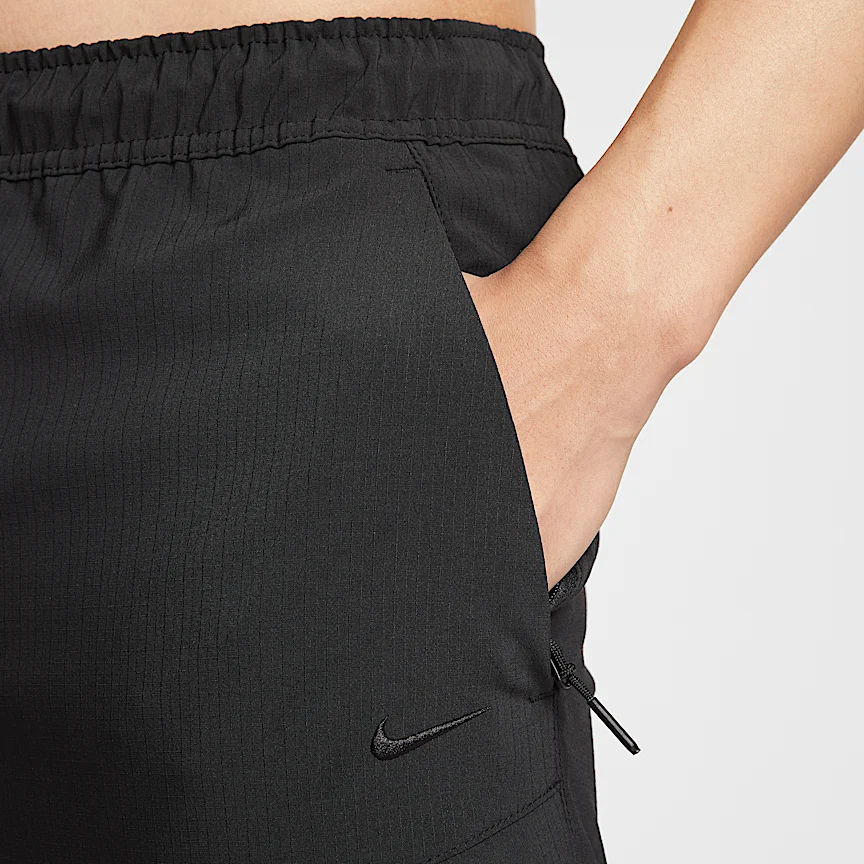 NIKE アンリミテッド — メンズ Dri-FIT バーサタイル カーゴ パンツ - Image 4