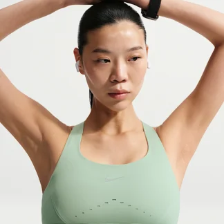 NIKE スウィフト — ウィメンズ ハイサポート スポーツブラ (軽量裏地付き)