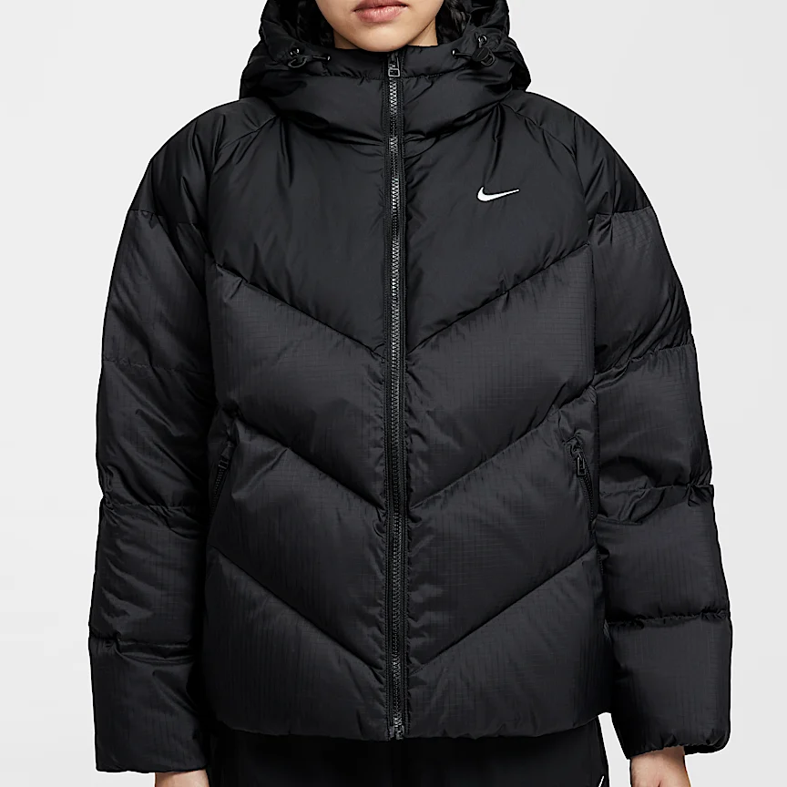NIKE スポーツウェア ウィンドパファー — ウィメンズ Storm-FIT ルーズ フーデッド ダウン パファー - Image 4
