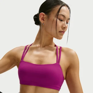 NIKE ゼンビー ストラッピー — ウィメンズ ライトサポート パッディド スポーツブラ