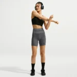 NIKE プロ シームレス — ウィメンズ Dri-FIT ハイウエスト 13cm バイカーショートパンツ