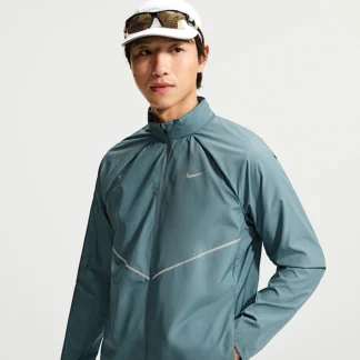 NIKE マイラー — メンズ レペル UVプロテクション ランニングジャケット