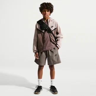NIKE スポーツウェア テック — ジュニア (ボーイズ) ウーブン ショートパンツ