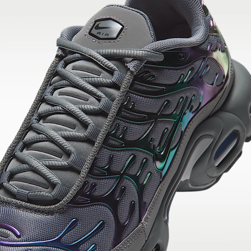 NIKE エア マックス プラス プレミアム — メンズシューズ - Image 7