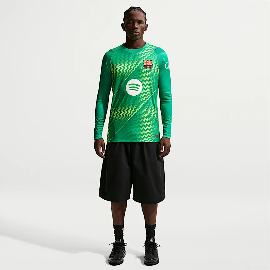NIKE FC Barcelona 2026/27 Stadium Goalkeeper — Men's Nike Dri-FIT Soccer Replica Jersey - Image 4