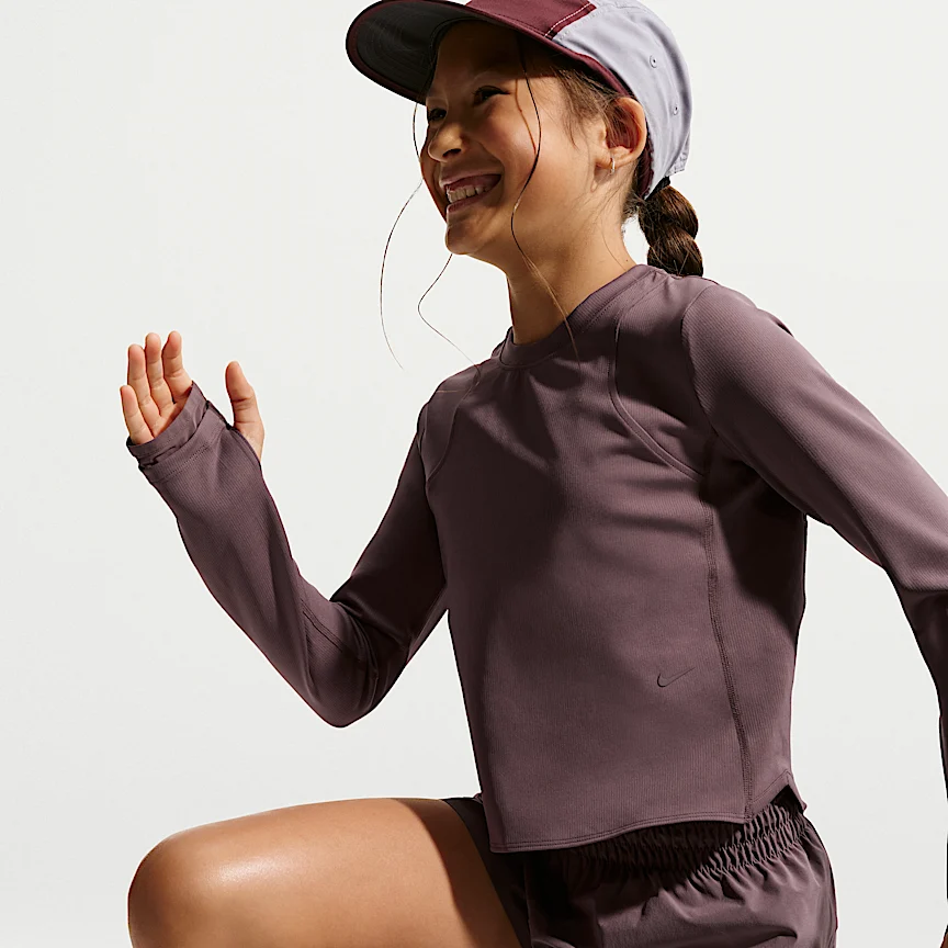 NIKE Mavn — Girls' Dri-FIT Ribbed Long-Sleeve Top - Image 3