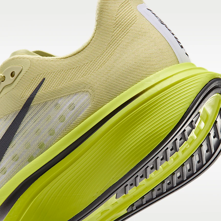NIKE ペガサス プラス 2 — ウィメンズ ロードランニングシューズ - Image 8