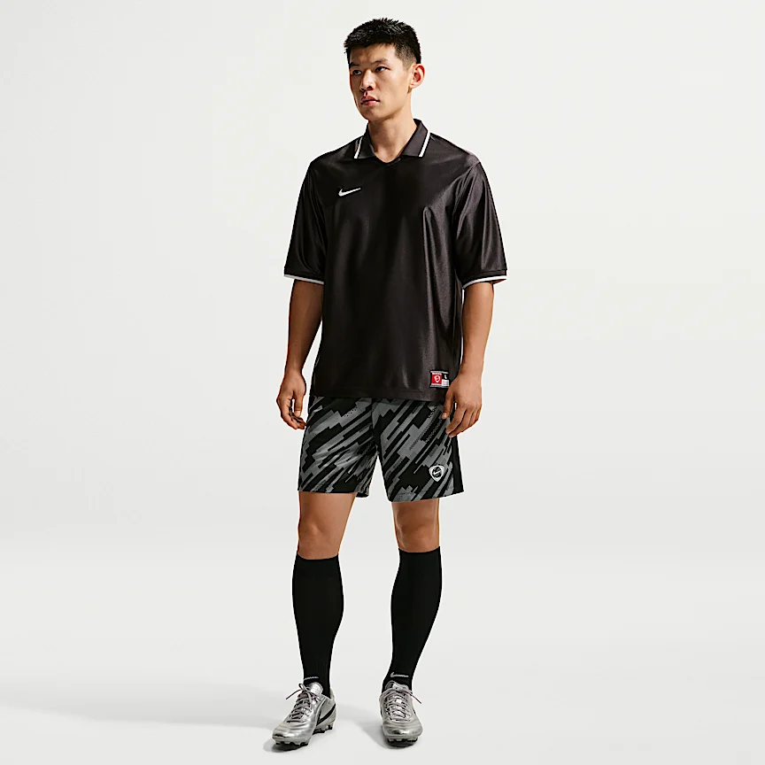NIKE アカデミー+ — メンズ Dri-FIT サッカーショートパンツ