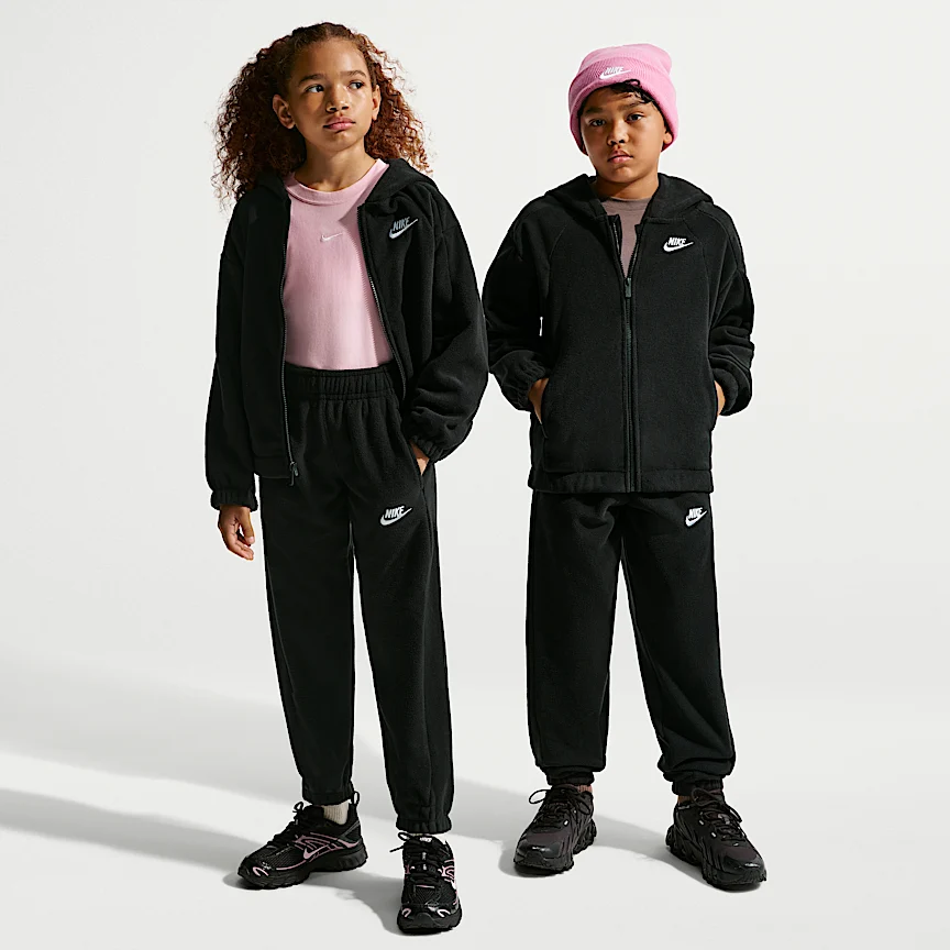 NIKE クラブ フリース — ジュニア ウィンタライズド ジョガーパンツ