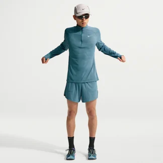 NIKE ストライド Aero-FIT — メンズ 13cm ランニングショートパンツ (インナー付き)