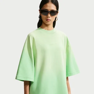 NIKE エナジー — ウィメンズ オーバーサイズド ショートスリーブ Tシャツ