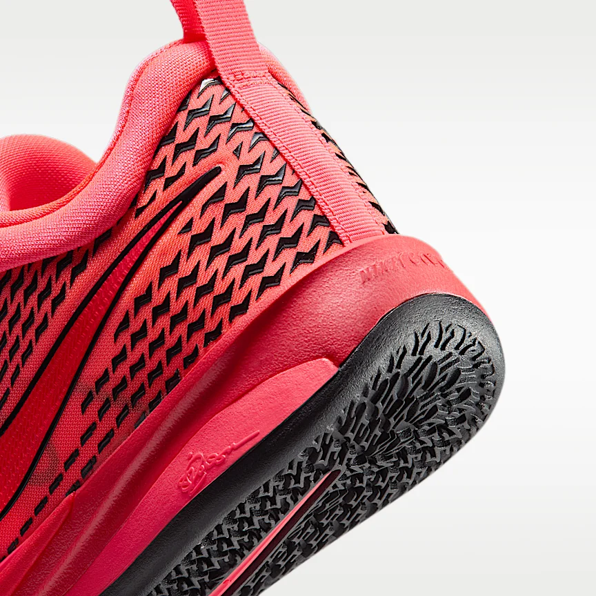 NIKE サブリナ 4 — ジュニア バスケットボールシューズ - Image 8