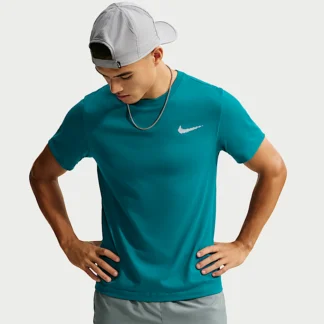 NIKE  — メンズ Dri-FIT ランニング Tシャツ
