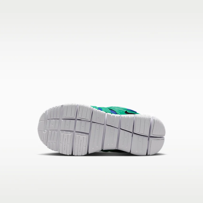 NIKE ダイナモ フリー — リトルキッズシューズ - Image 2
