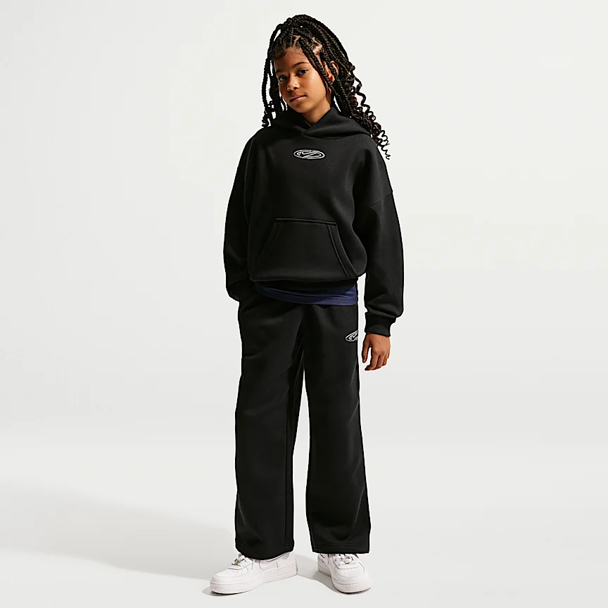 NIKE Sportswear Club Fleece — Big Kids' Oversized Hoodie - Image 6