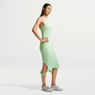 NIKE エナジー — ウィメンズタンクトップ