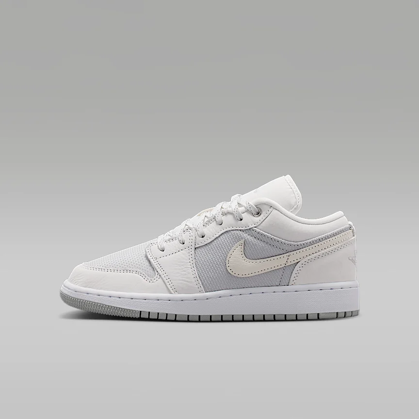 NIKE Air Jordan 1 Low SE — Big Kids' Shoes