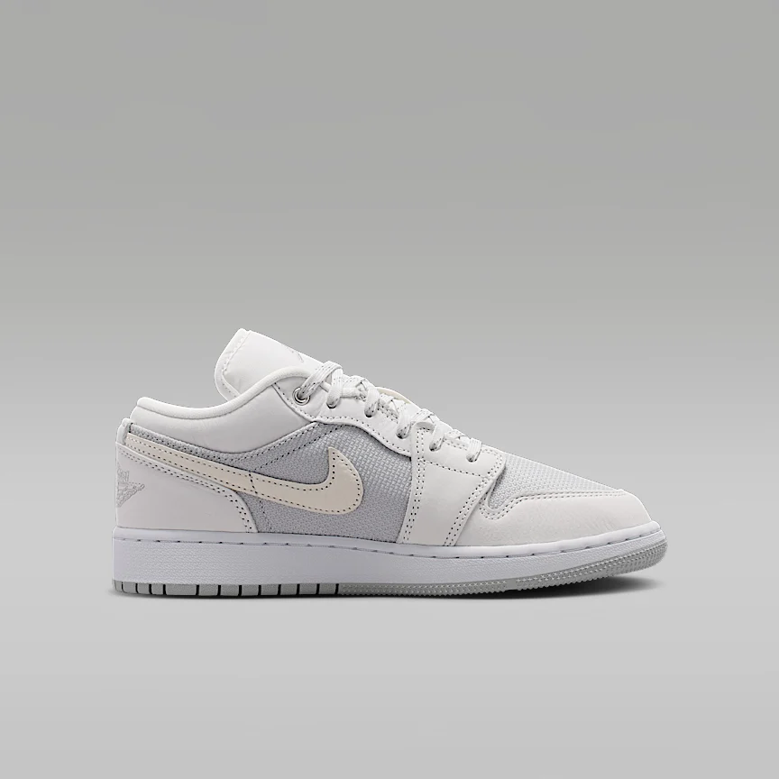 NIKE Air Jordan 1 Low SE — Big Kids' Shoes - Image 3