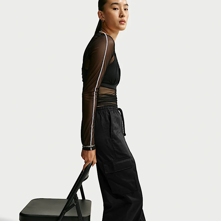 NIKE スポーツウェア — ウィメンズ ルーズ ミッドライズ ユーティリティ カーゴパンツ - Image 4