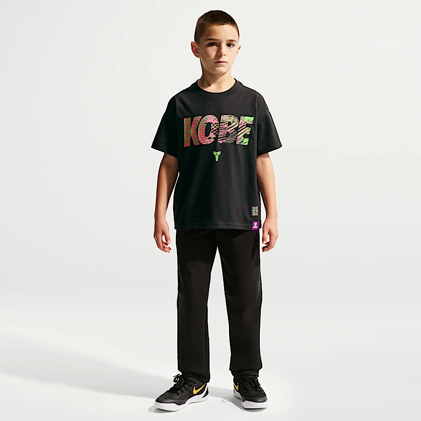 NIKE コービー マンバキュリアル — ジュニア Dri-FIT バスケットボール Tシャツ - Image 4