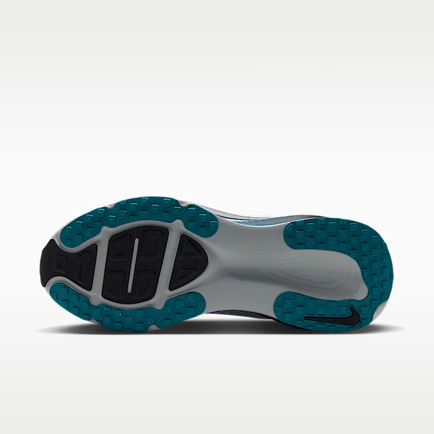 NIKE Vomero 18 — Men's Road Running Shoes - Image 2