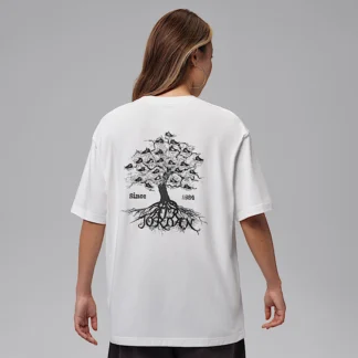 NIKE ジョーダン フライト — ウィメンズ オーバーサイズド グラフィック Tシャツ
