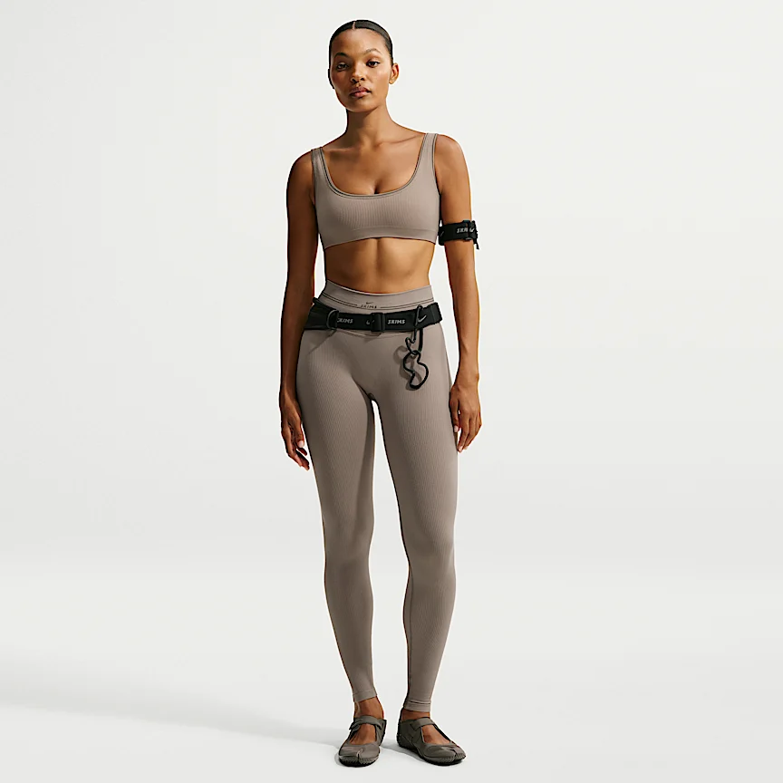NIKE NikeSKIMS Ribbed Seamless — Women's High-Waisted 26" Leggings