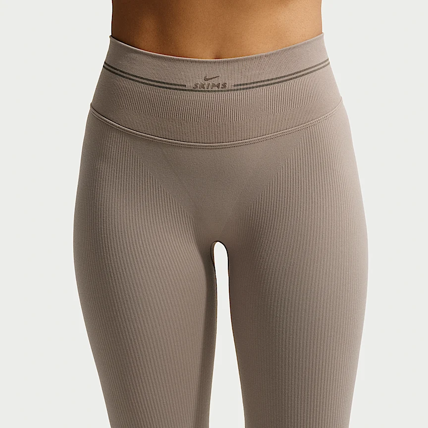 NIKE NikeSKIMS Ribbed Seamless — Women's High-Waisted 26" Leggings - Image 2