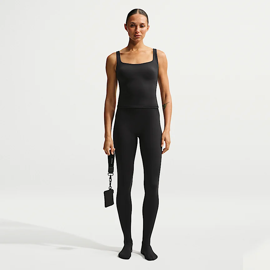 NIKE NikeSKIMS Matte — ウィメンズ ハイウエスト フッツィーグリップ レギンス