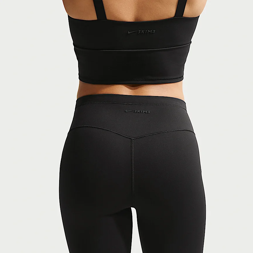 NIKE NikeSKIMS Matte — ウィメンズ ハイウエスト フッツィーグリップ レギンス - Image 3