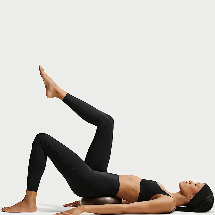 NIKE NikeSKIMS Studio Stretch — ウィメンズ 66cm レギンス - Image 4