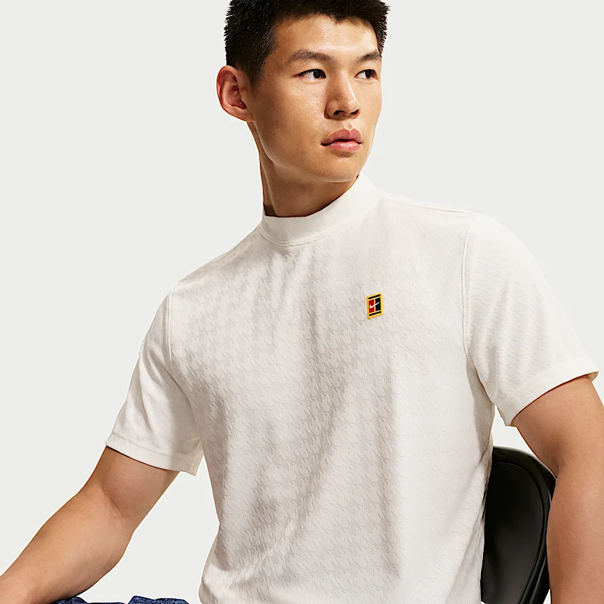 NIKE クラブ ルールズ — メンズ Aero-FIT モックネック トップス - Image 3