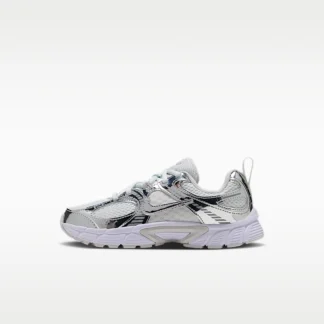 NIKE V5 RNR — リトルキッズシューズ