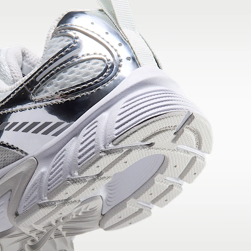 NIKE V5 RNR — リトルキッズシューズ - Image 8