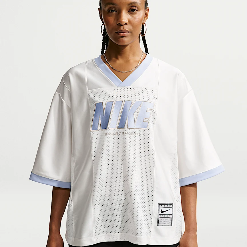 NIKE スポーツウェア — ウィメンズ オーバーサイズド ショートスリーブ グラフィック ジャージー